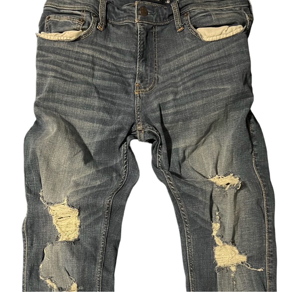 Ripped Distressed Skinny Jeans